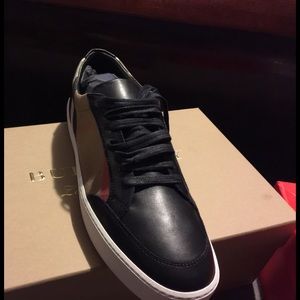 Burberry Men's shoes BRAND NEW