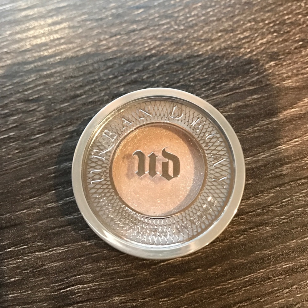 Urban Decay Moondust Eyeshadow