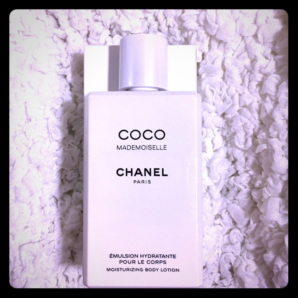 COCO MADEMOISELLE
MOISTURIZING BODY LOTION
