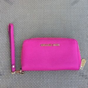 **lowered price** Michael Kors Wristlet