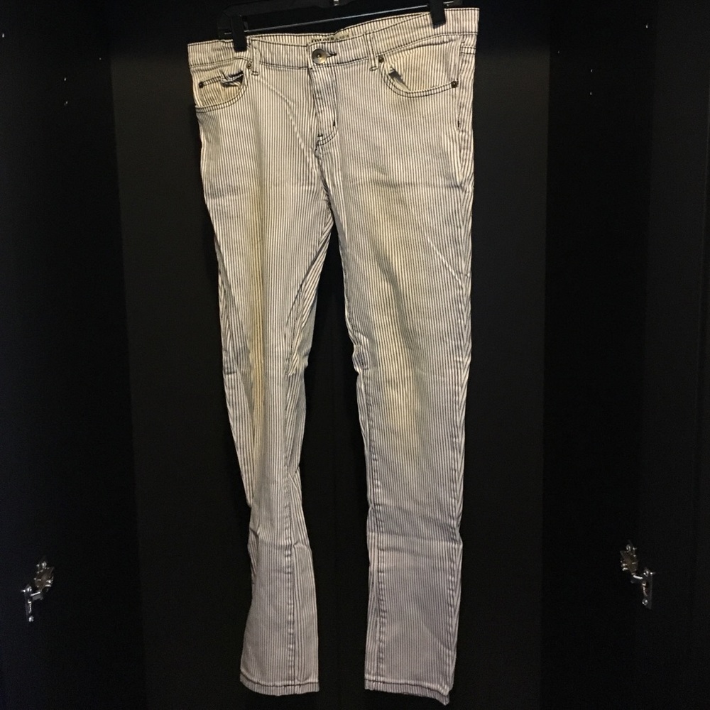 Pin striped skinny jeans