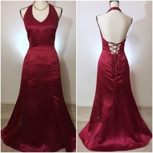 V Neck Ruby Red Cross-back Prom Gown 