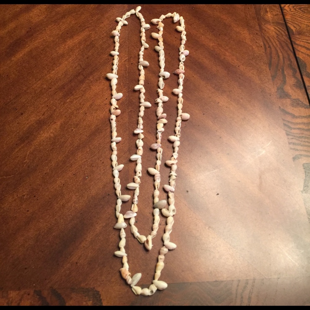 Long vintage shell necklace