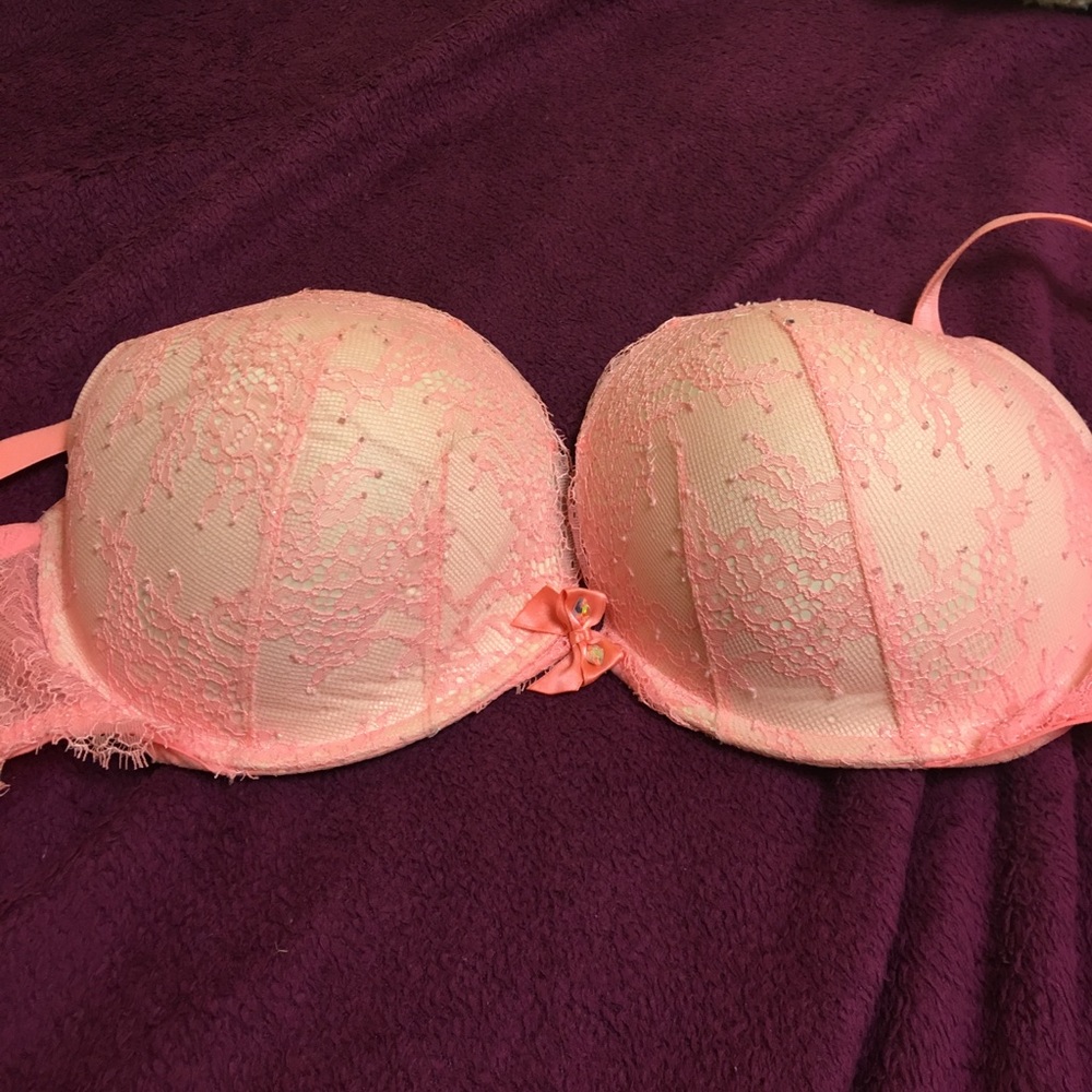 VS Bra
