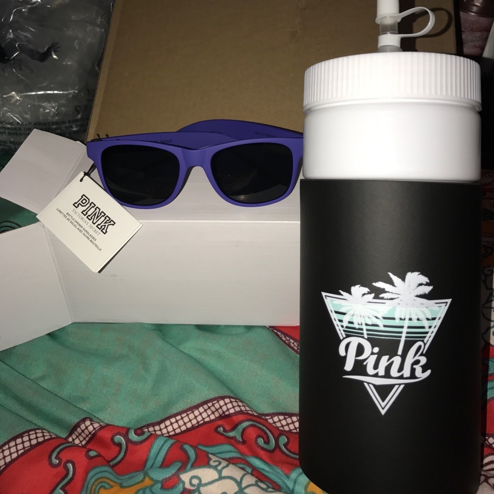PINK Water bottle and Sunglasses ☀️🕶