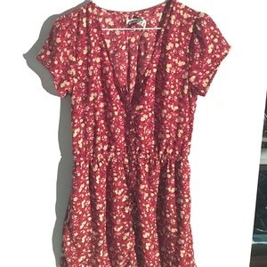 Kimchi Blue. Red flowers dress. Medium. W/pockets.