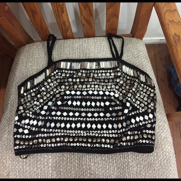 Top - Picture 1 of 1