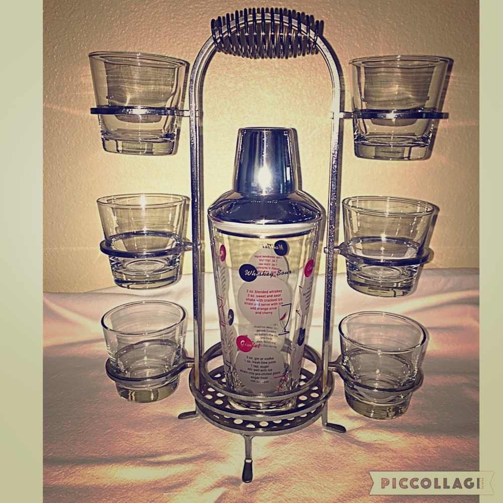 Pottery Barn Retro Glass Shaker Set & Caddy