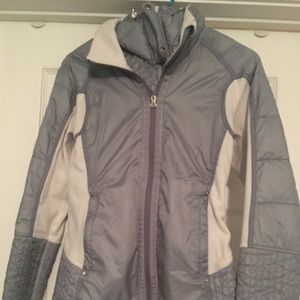 Lululemon jacket size 6 with zip out insert