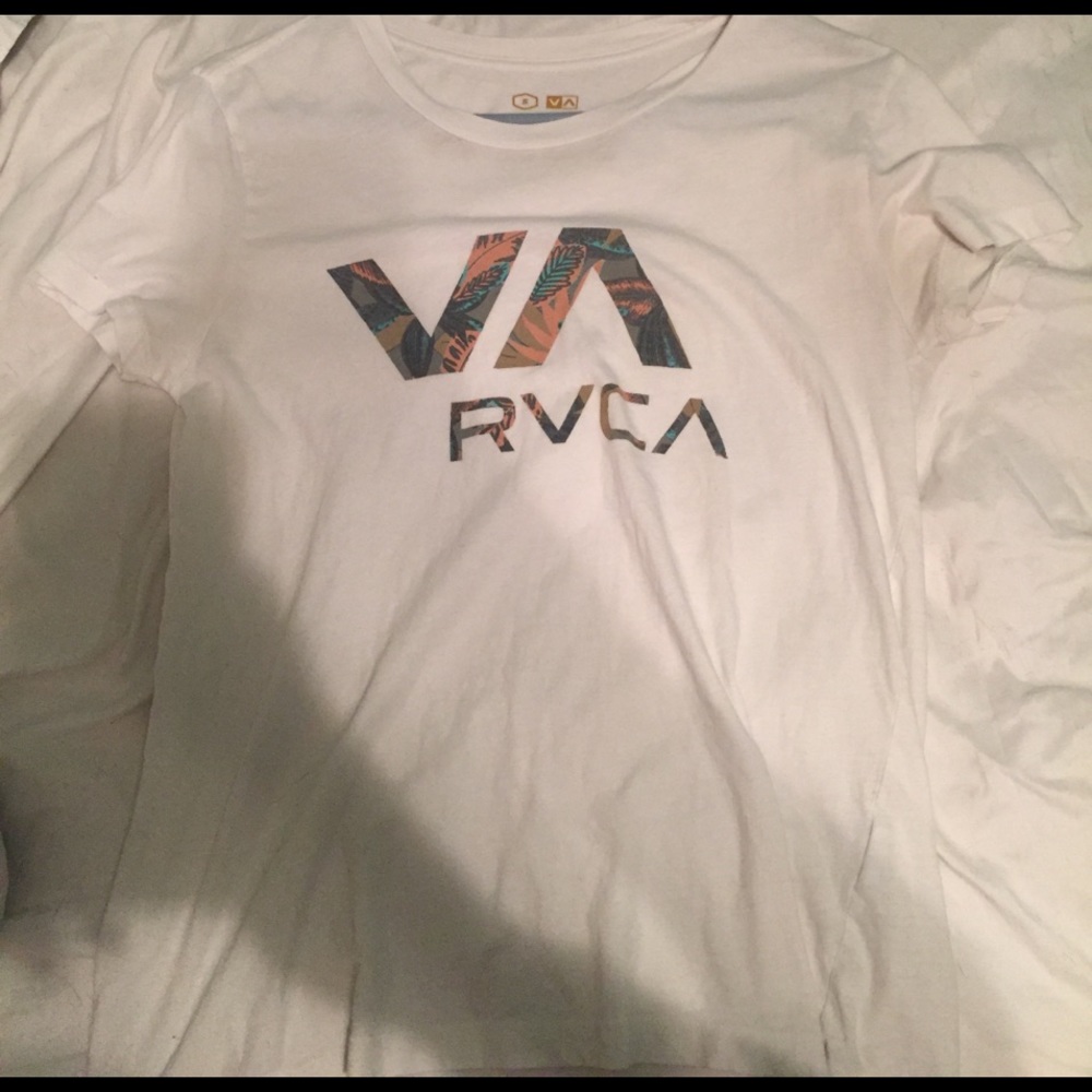 Rvca t shirt