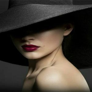 Meet your Posher, Tania