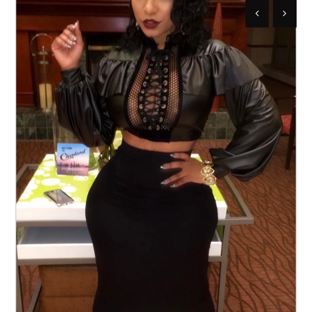 Black 2piece Leather-like Top/Skirt Set Sz XXL