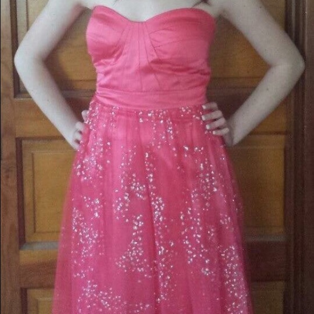 PROM hot pink