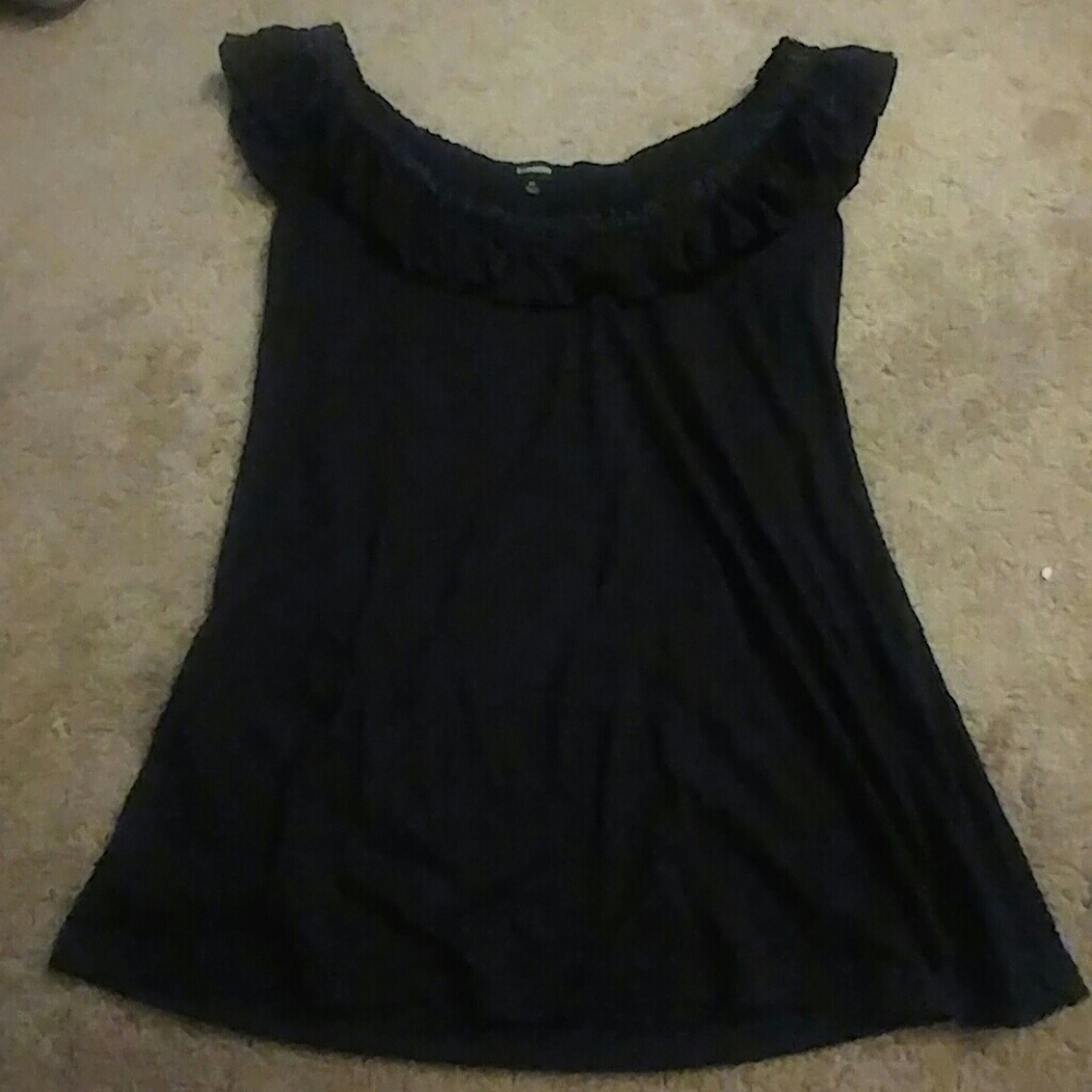 NWOT Black sleeveless shirt