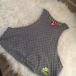 Nike track and field muscle t crop tank top
