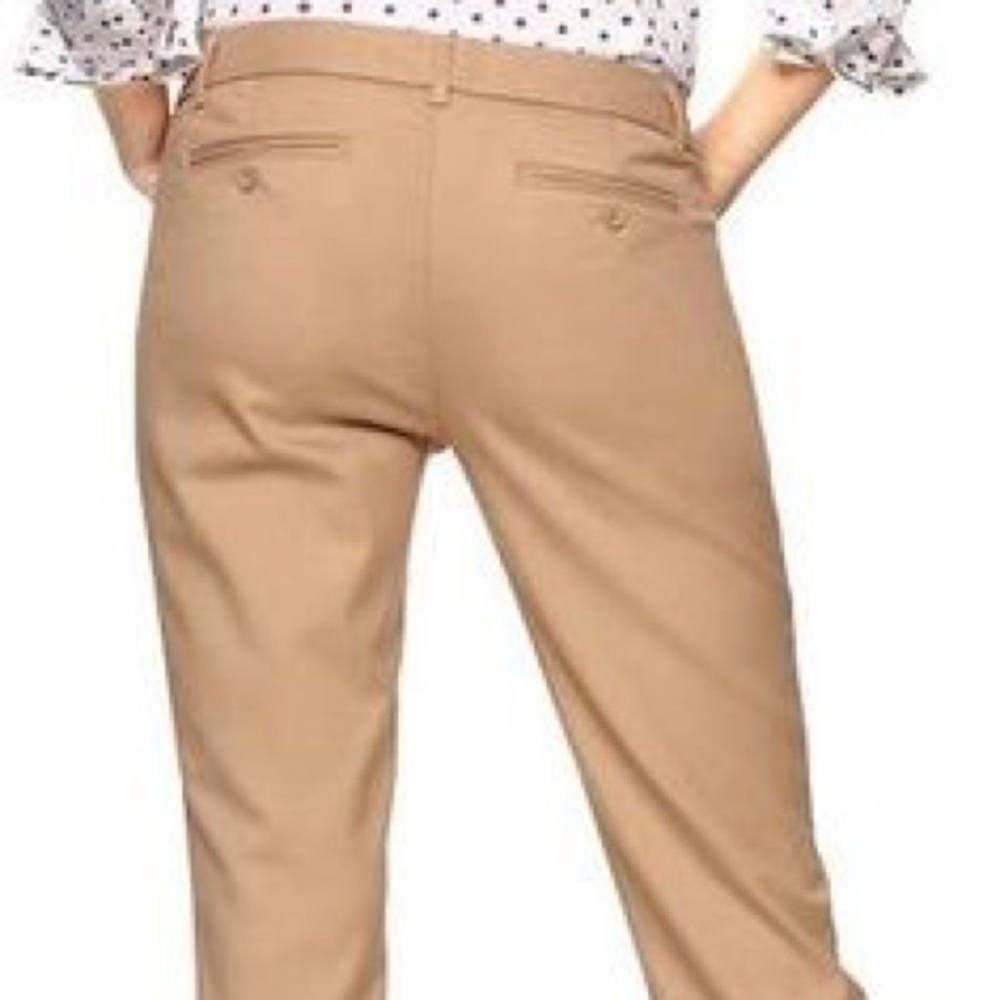 Beige cropped pants