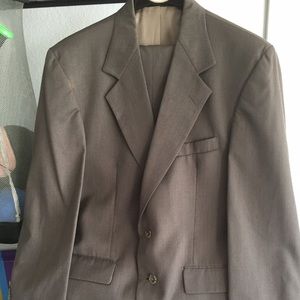 Men's suit