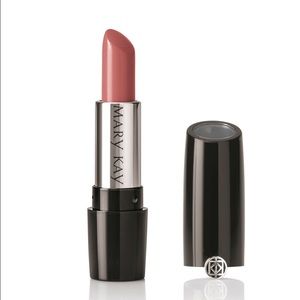 Mary Kay Gel Semi-Matte Lipstick in Mauve Moment!