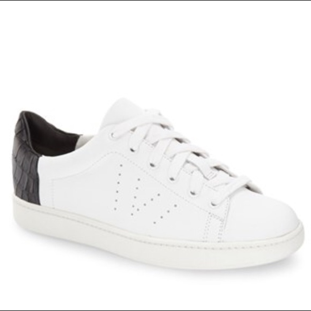 Vince Varin Sneaker (B/W leather/snake print)
