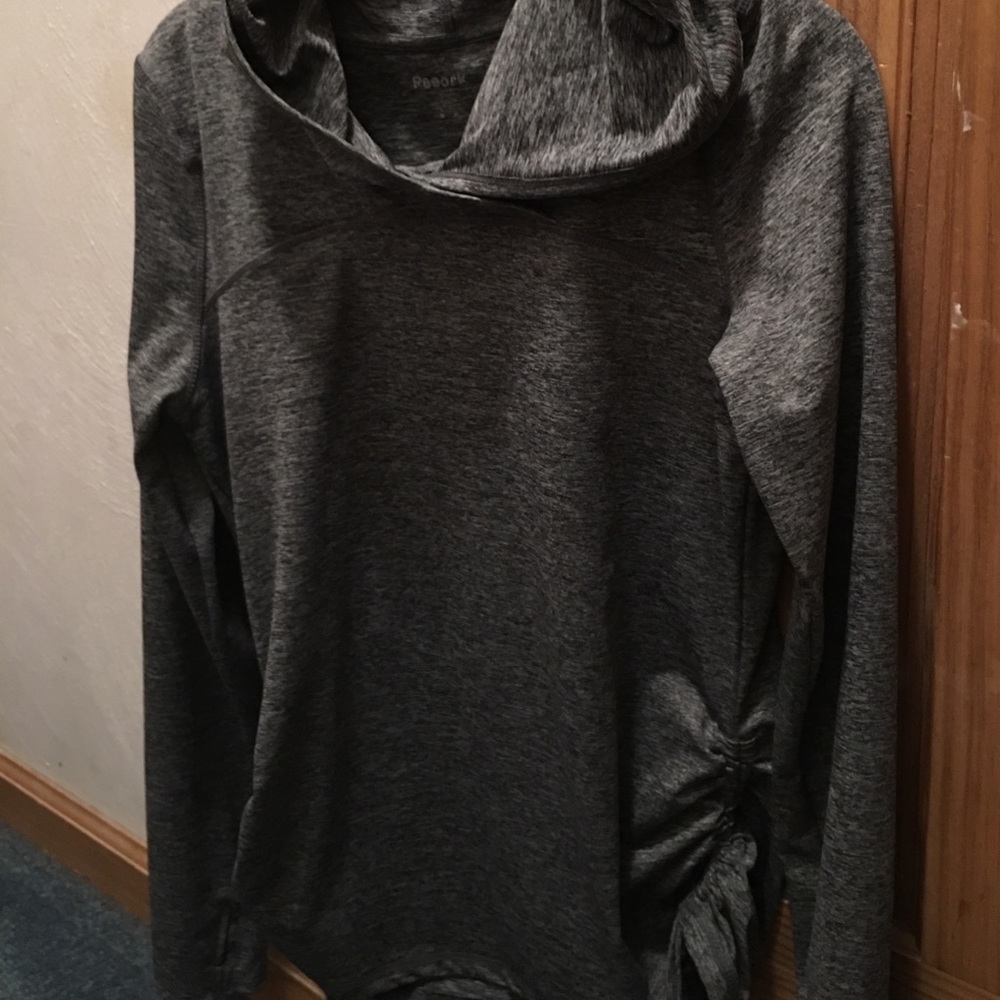 Reebok prescision wear, women's size L