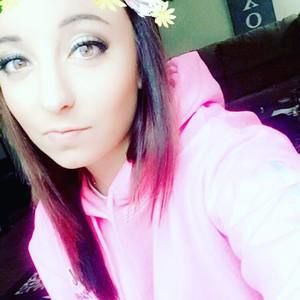 Meet your Posher, Caitlyn