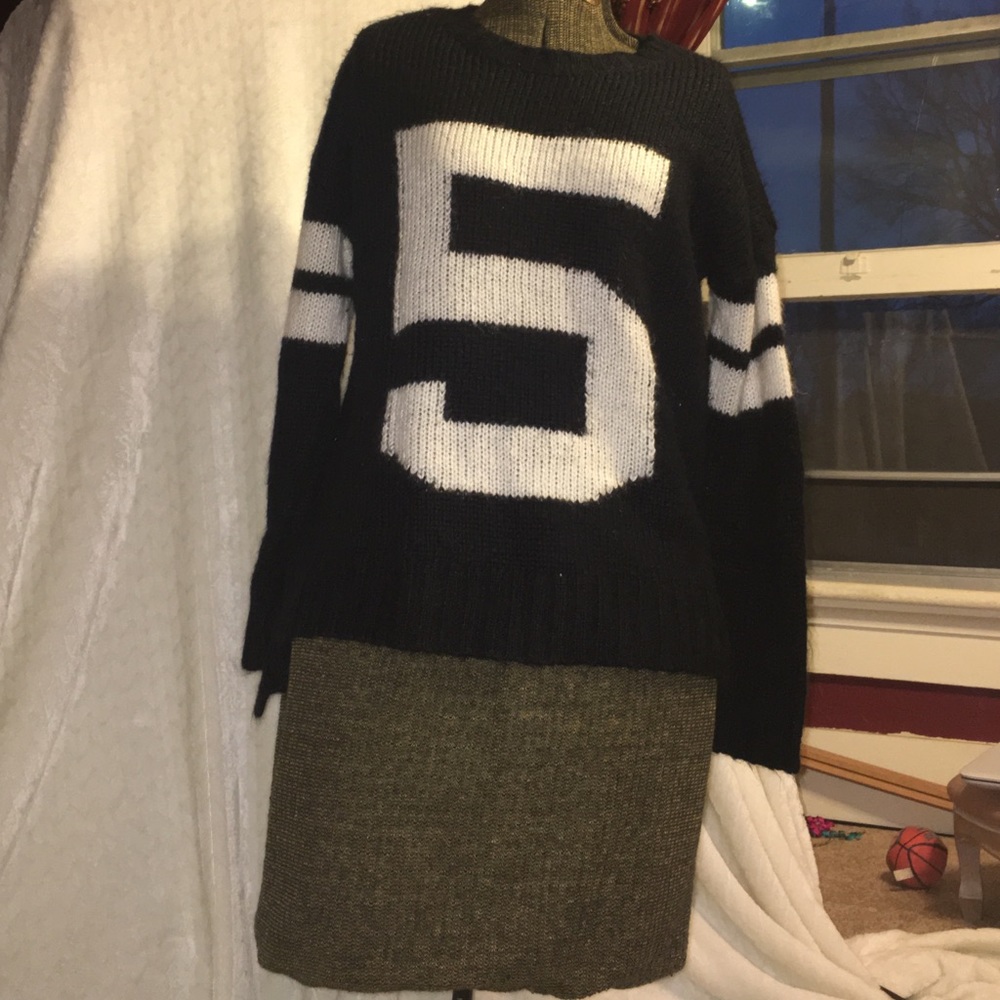 Forever 21 sweater