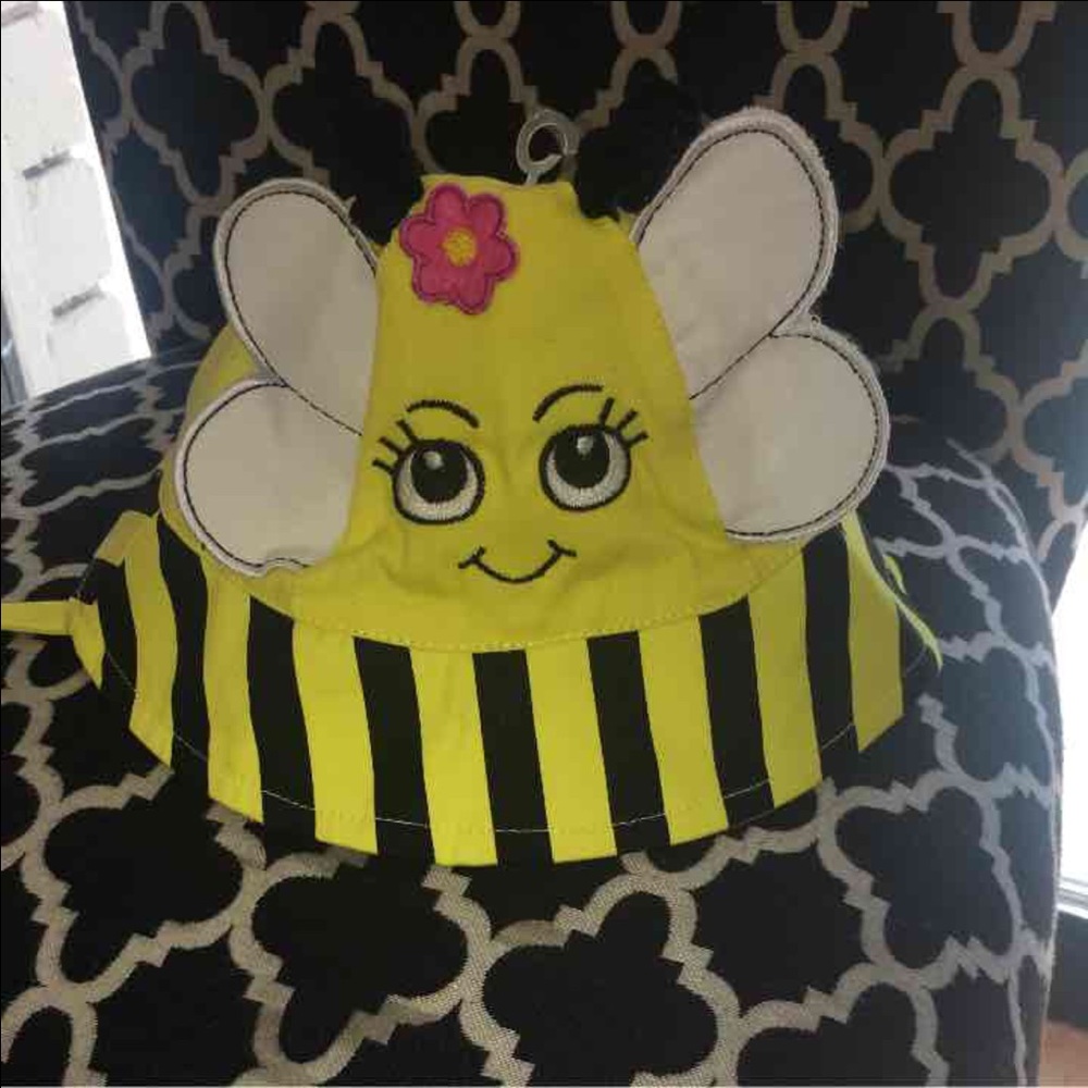 Baby hat - Picture 2 of 3