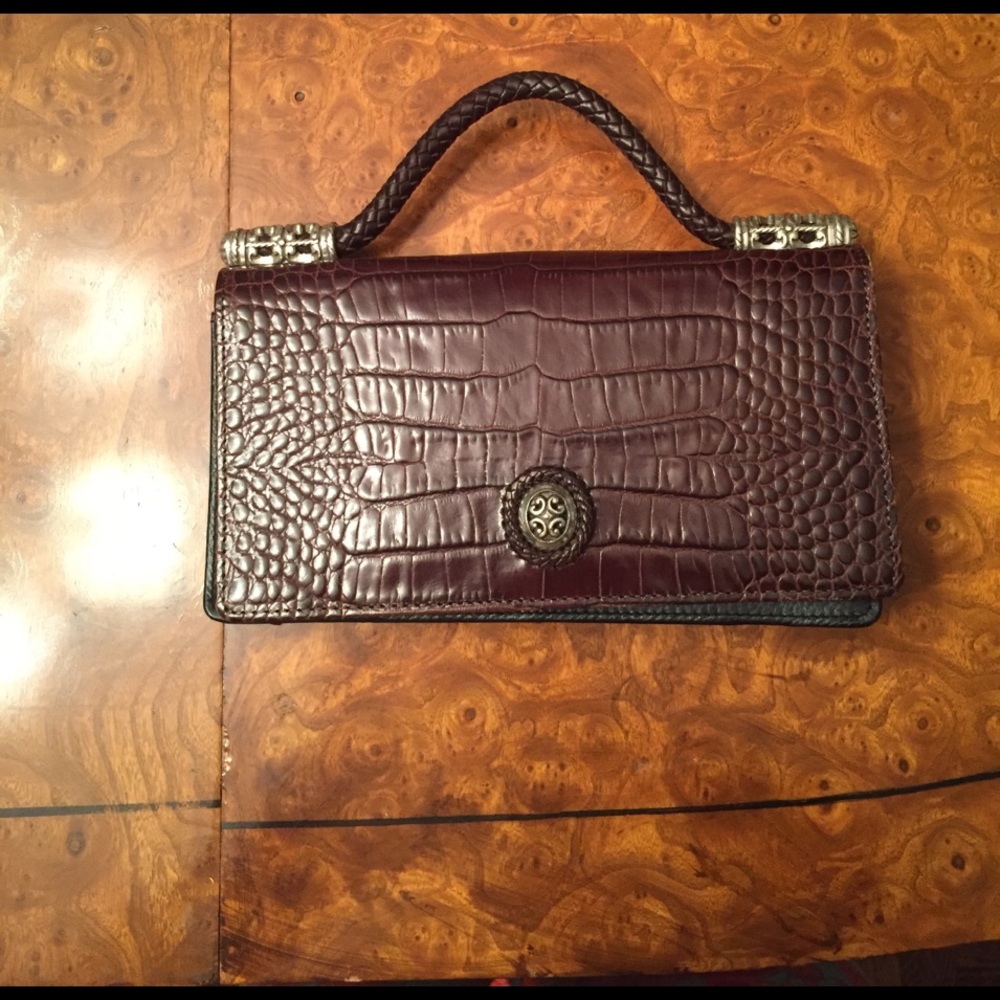 Brighton clutch / cross-body / wallet