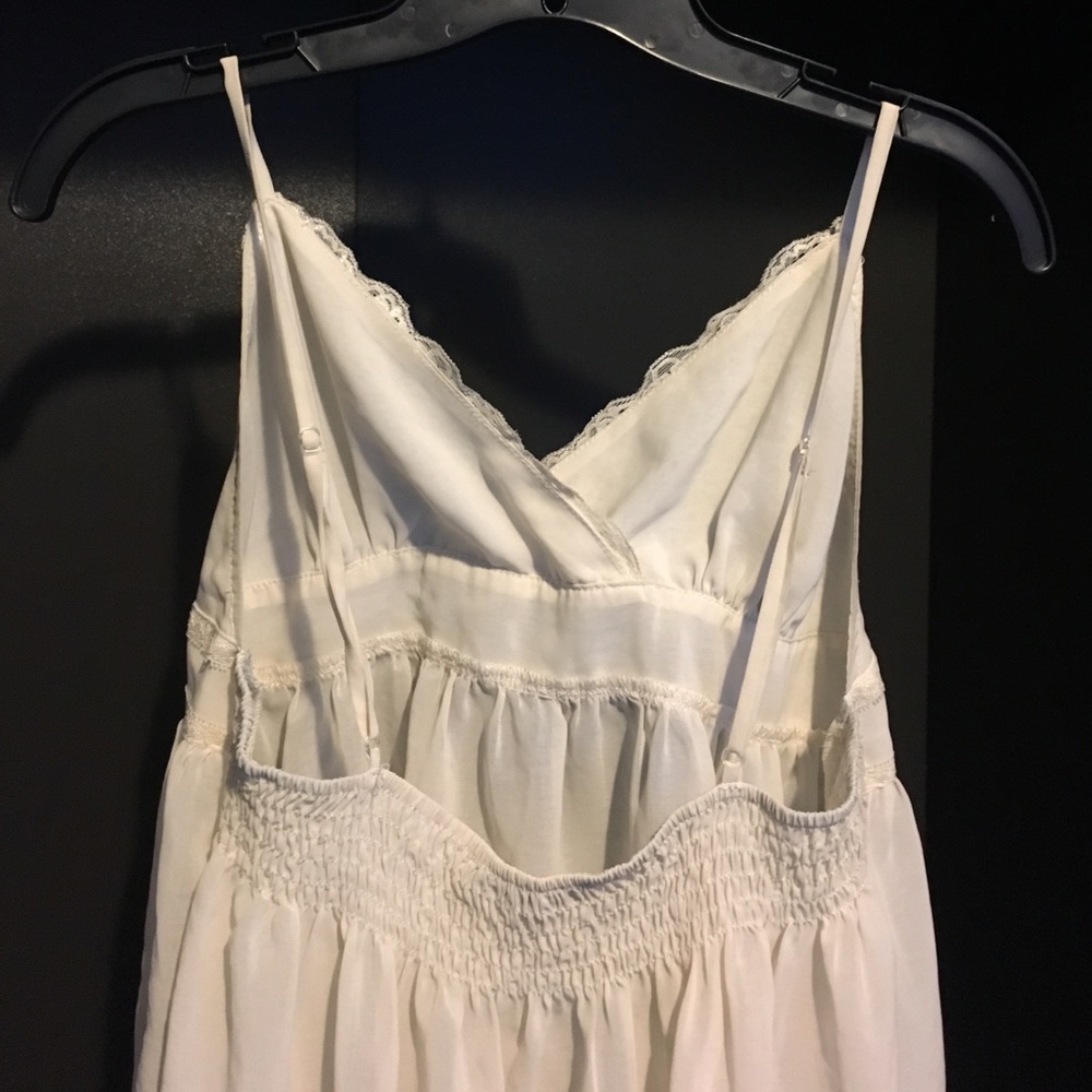 Lace top - Picture 4 of 4