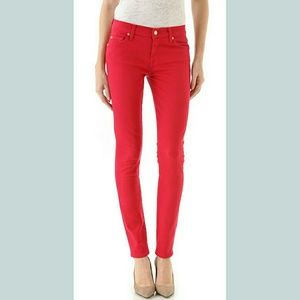 NWT "slim illusion" ankle skinny jean. So stylish!