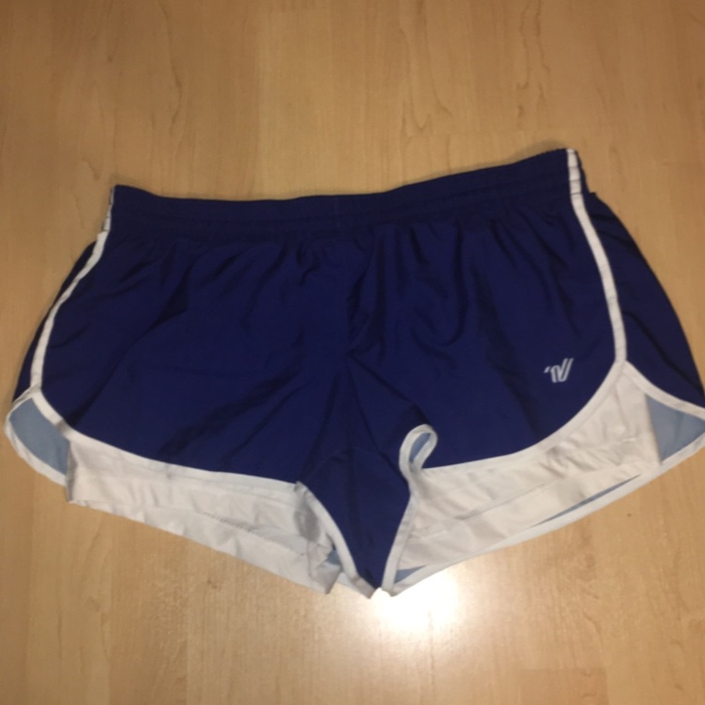 VARSITY SHORTS