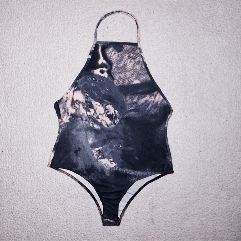 NWT Boohoo Marbelized Bodysuit