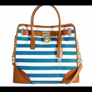 Michael Kors purse like brand new