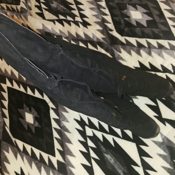 Black thigh-high boots with wedge - Picture 4 of 4