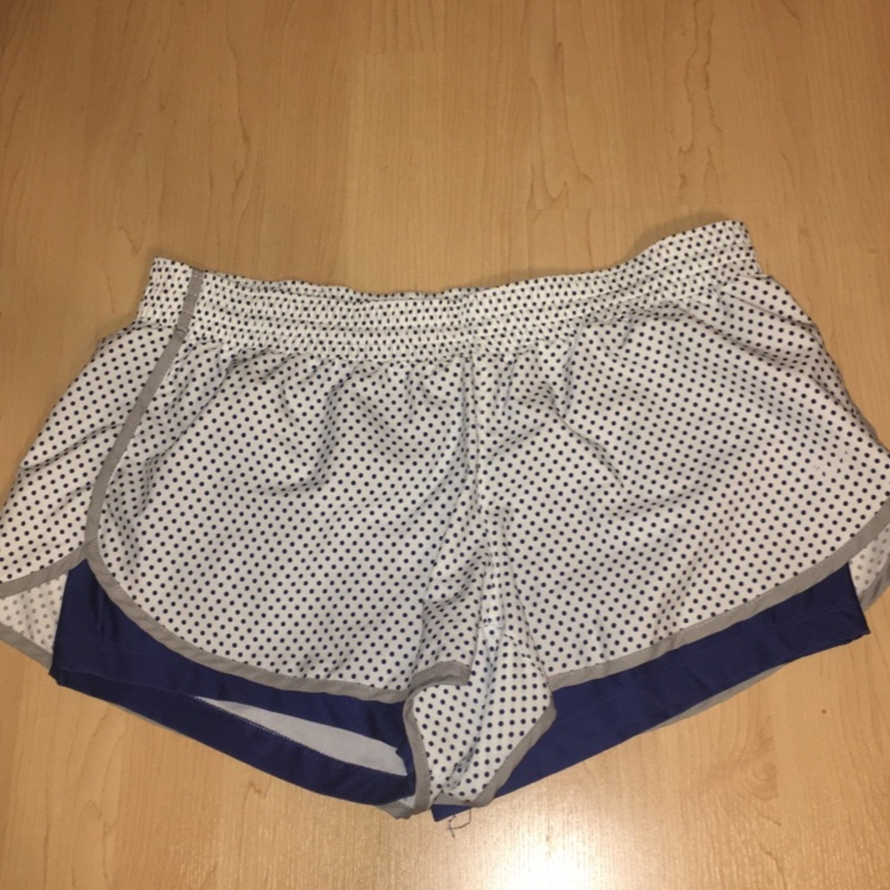 VARSITY SHORTS
