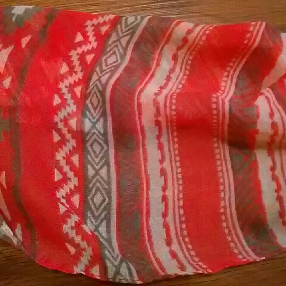 Scarf - Picture 2 of 3