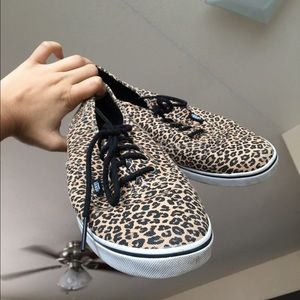 Vans cheetah print shoes