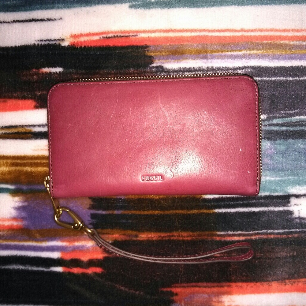 Fossil Wristlet