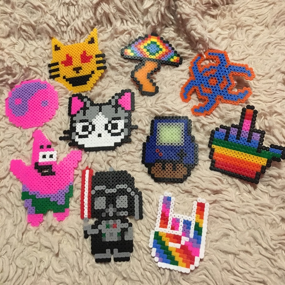 ✨10 random perlers✨