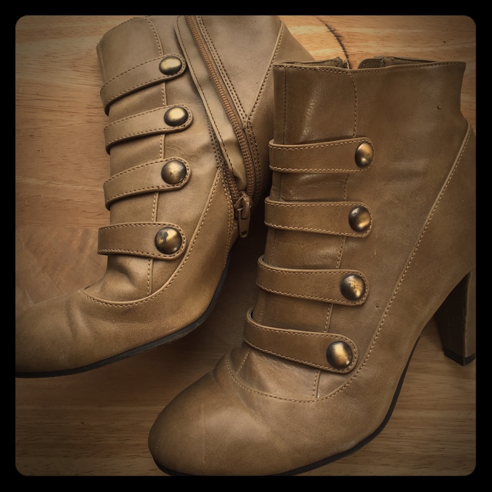 Ankle booties!