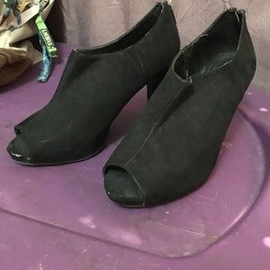 black peep toe express booties