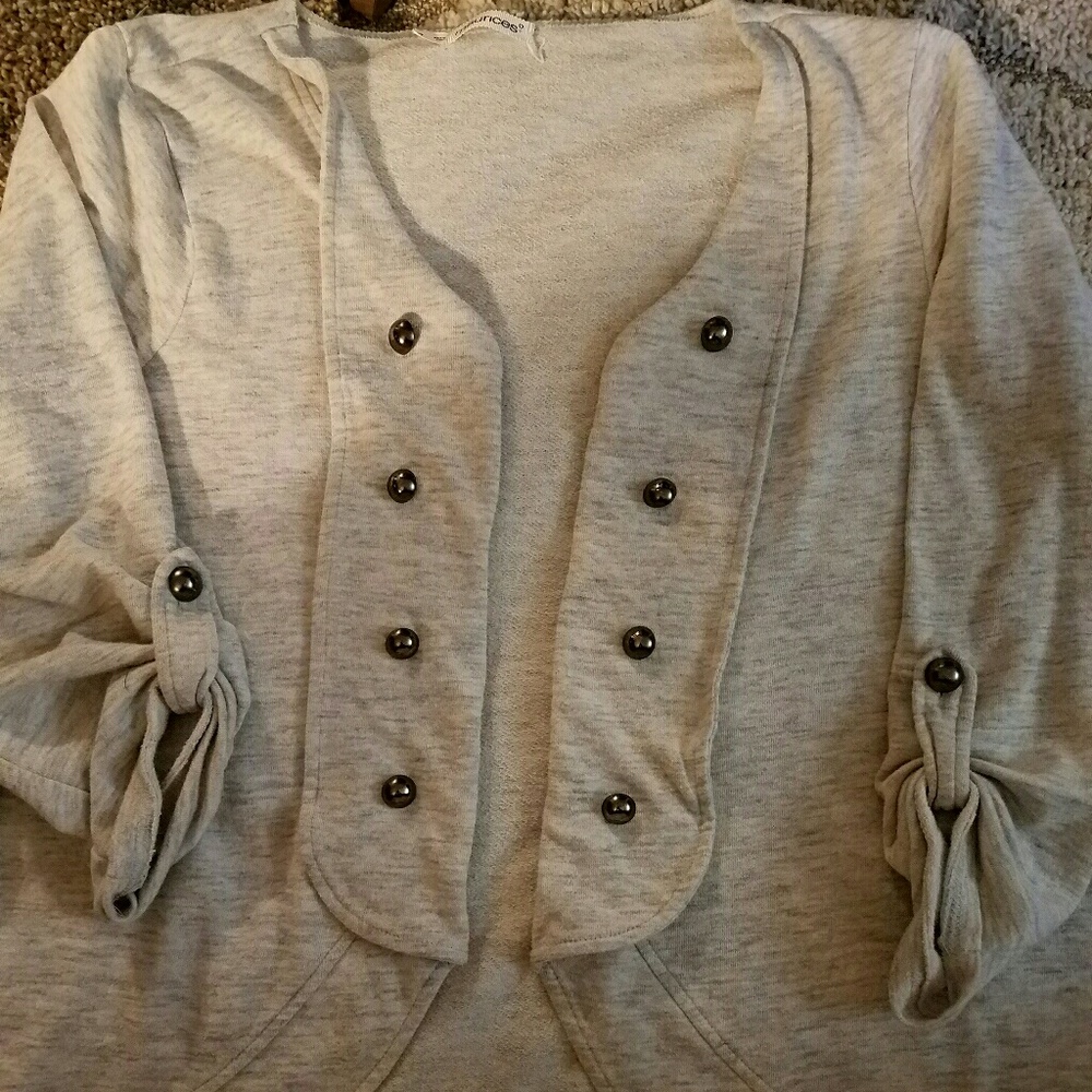 Cute 3/4 sleeve cardigan