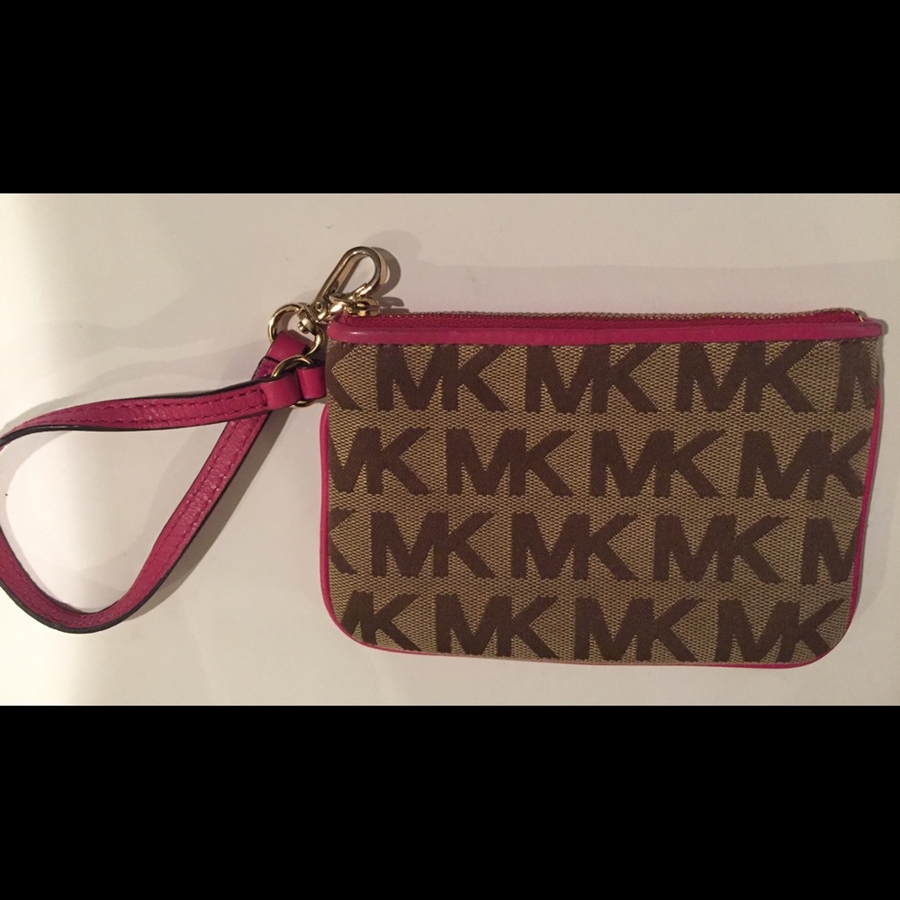 Michael Kors Wristlet