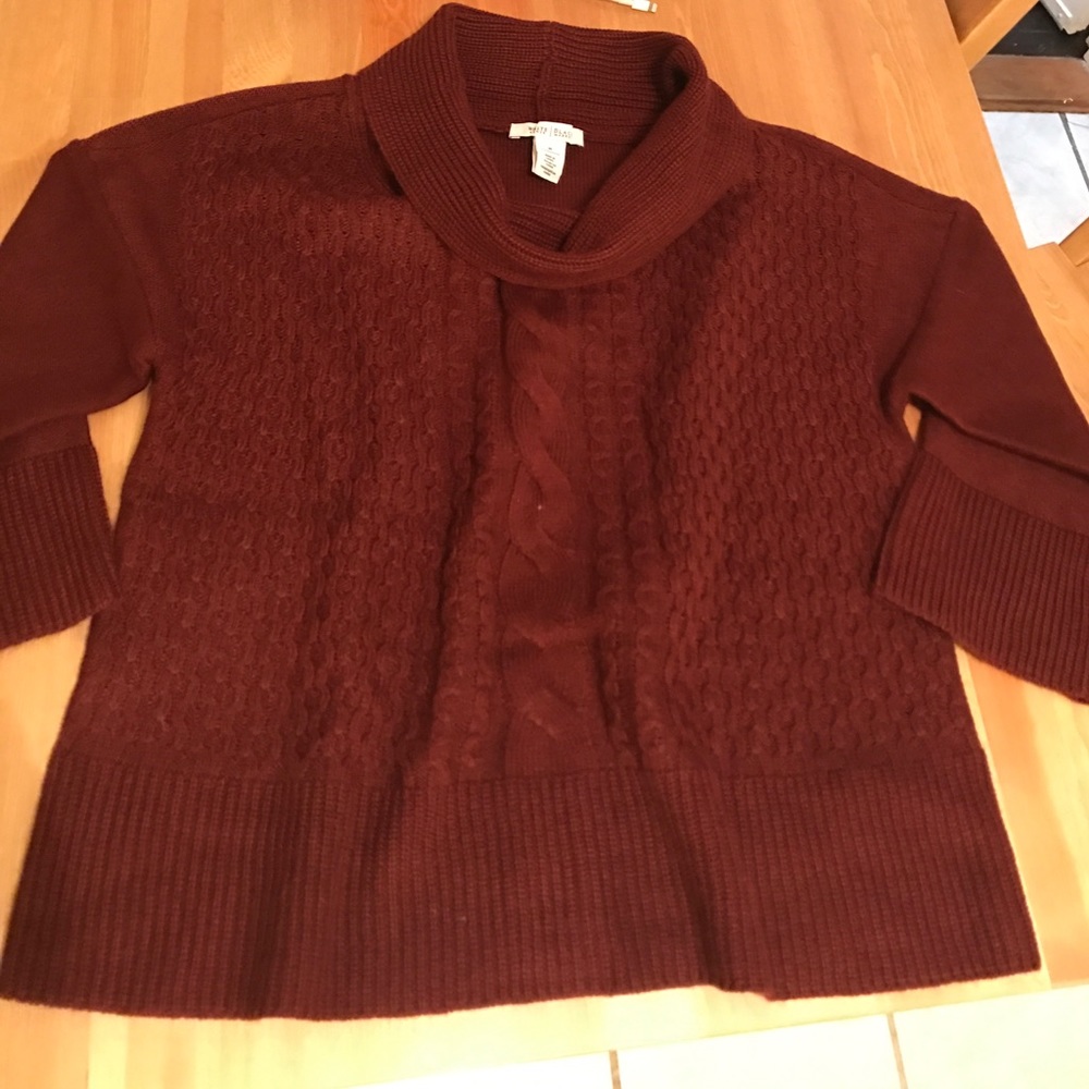 White House Black Market Sweater