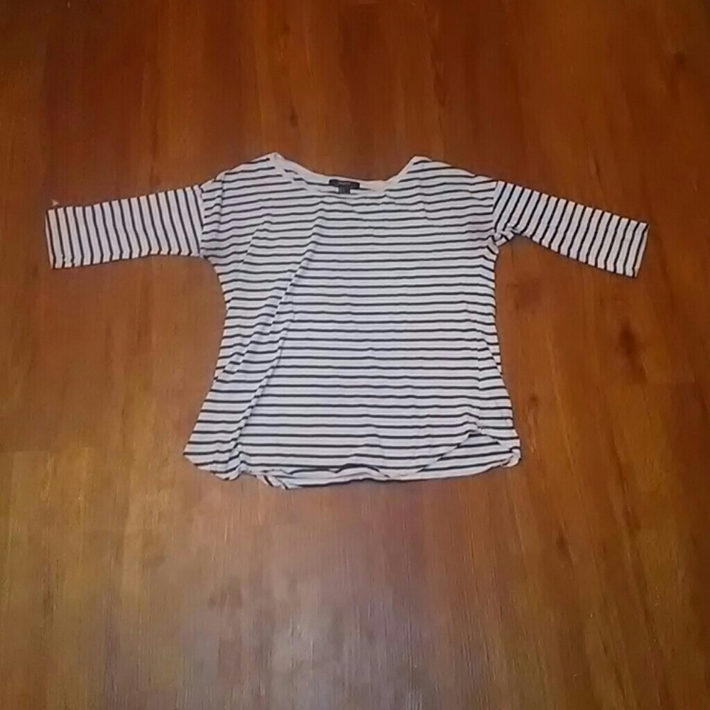 Forearm stiped shirt