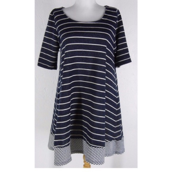 ❌SOLD❌Anthropologie Puella striped swing tunic S - Picture 2 of 8