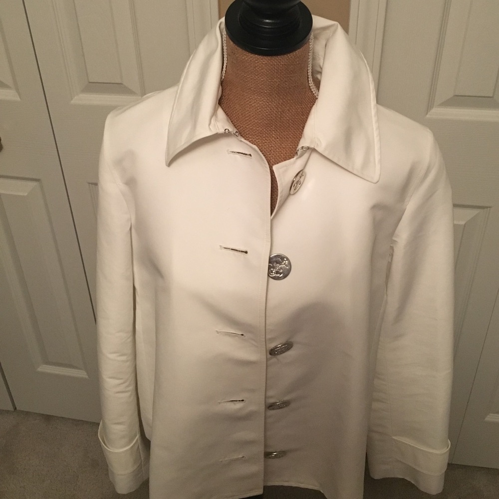 ☂️White Ralph Lauren Rain Coat☂️