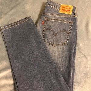 Levi's BF jeans