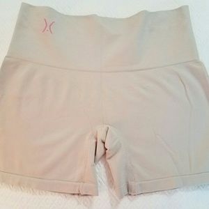 Yummie Tummie by Heather Thomson