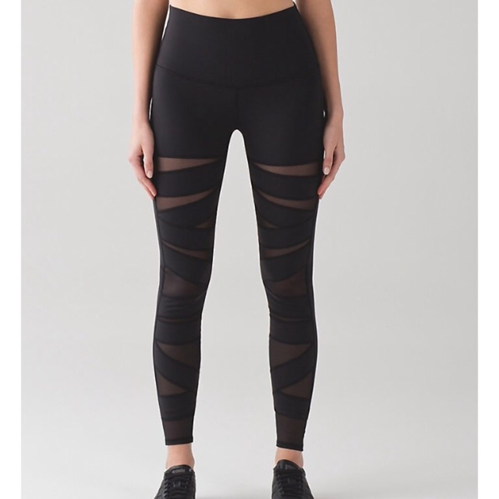 Lululemon Wunder Under Tech Mesh Yoga  8